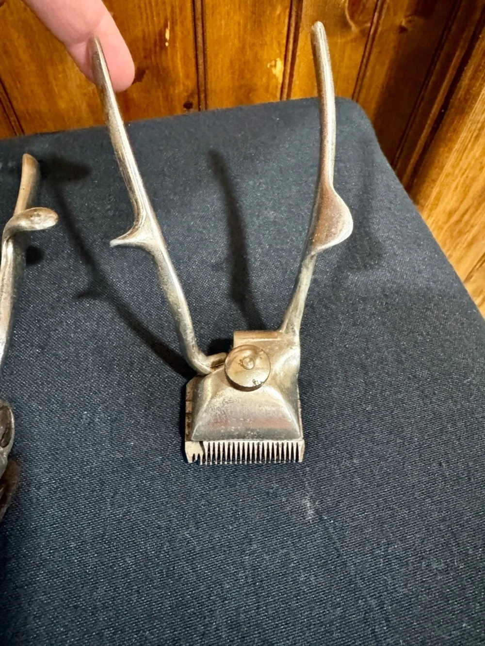 Antique Metal Manual Hair Clippers -Set of 3